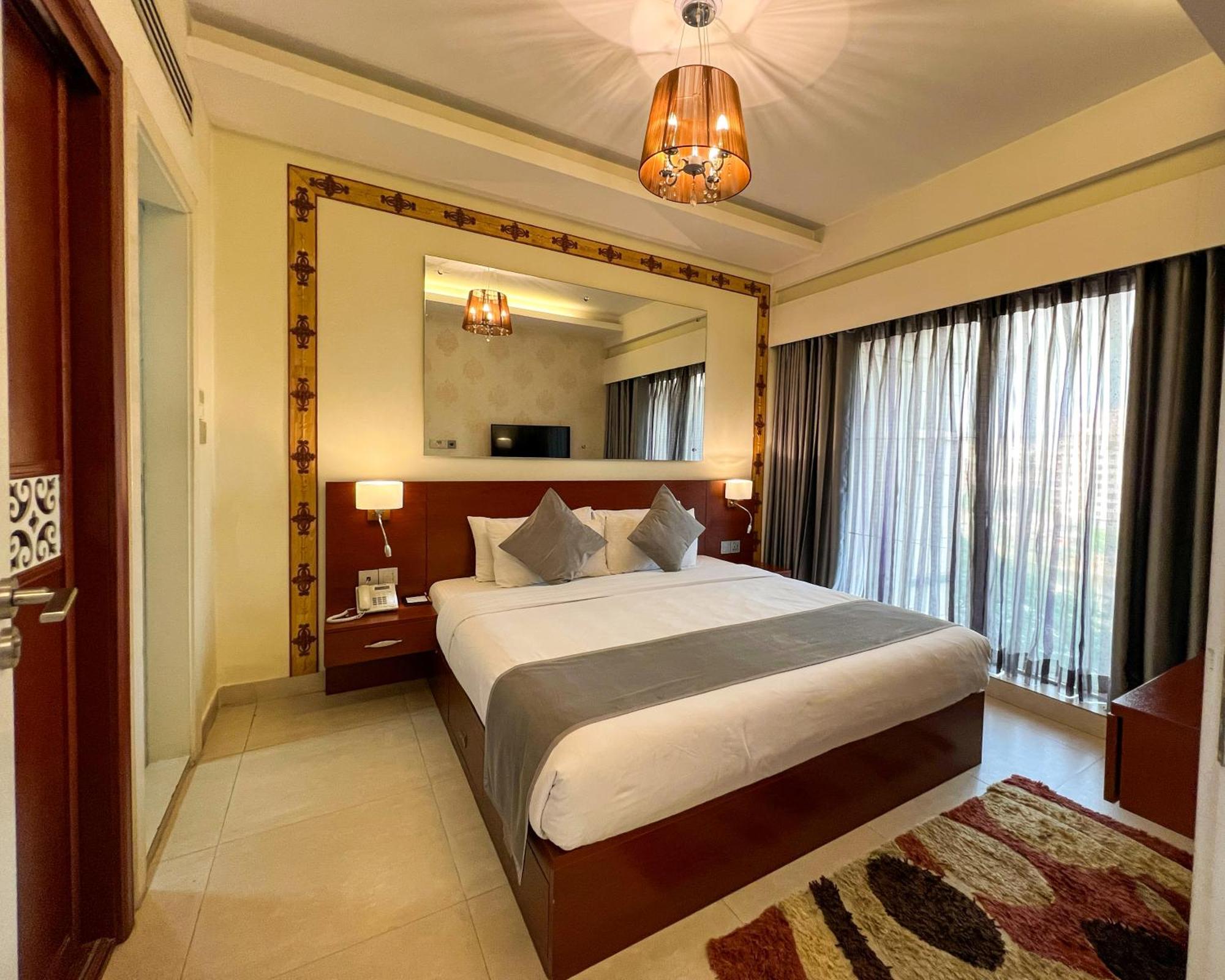 Coventina Lake Suites Dhaka Extérieur photo